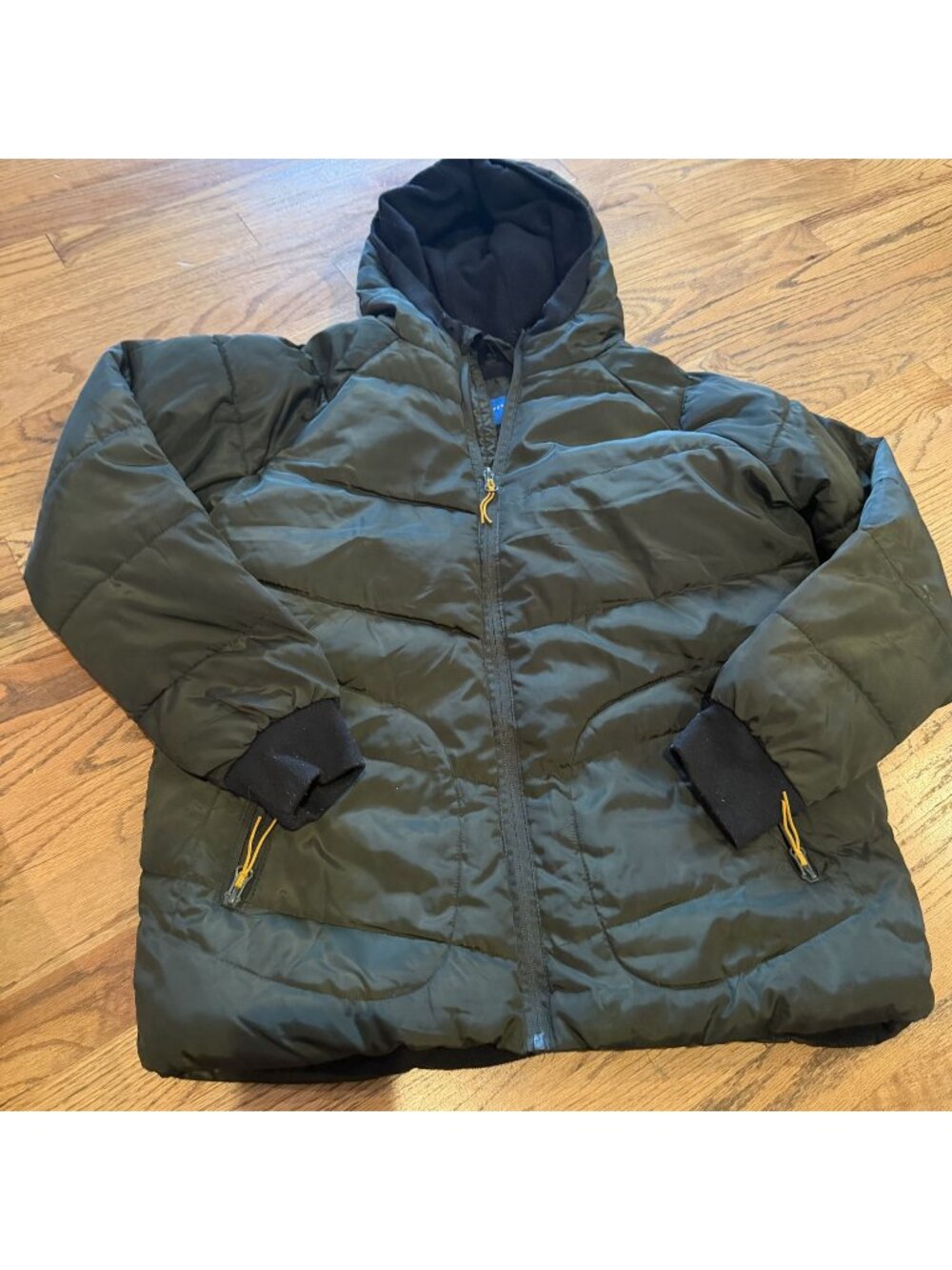 PERRY ELLIS BOY ARMY GREEN PUFFER JACKET COAT 14/16